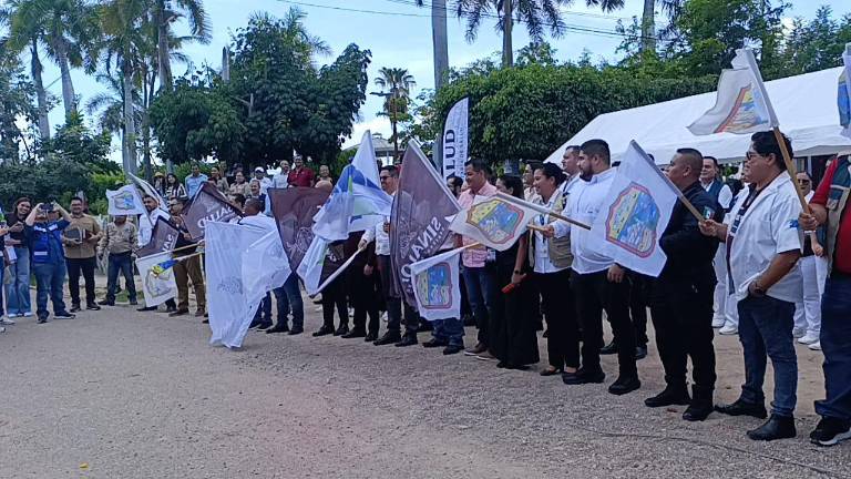 En Escuinapa se puso en marcha la segunda jornada de la lucha contra el dengue.
