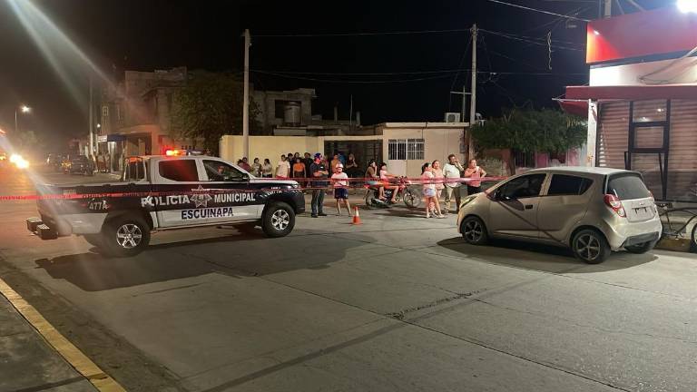La víctima estaba a cargo de un expendio en la calle Severiano Moreno y Malecón Siglo XXI.