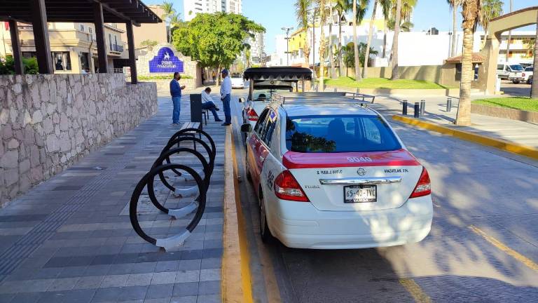 Los taxistas aseguran que cumplen todas las normas impuestas por el Gobierno del Estado.
