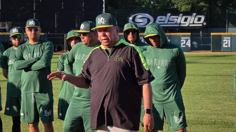 El mánager Félix Fermín ya controla los entrenamientos de Cañeros de Los Mochis.