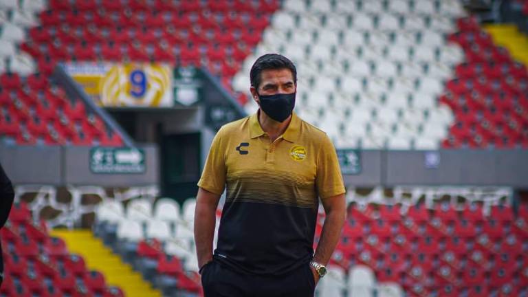 El entrenador ha conseguido cinco puntos en tres duelos.