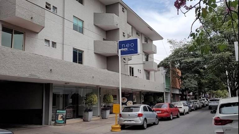 Debido a la crisis de violencia, se estima que ocho hoteles y moteles de Culiacán han cerrado operaciones.