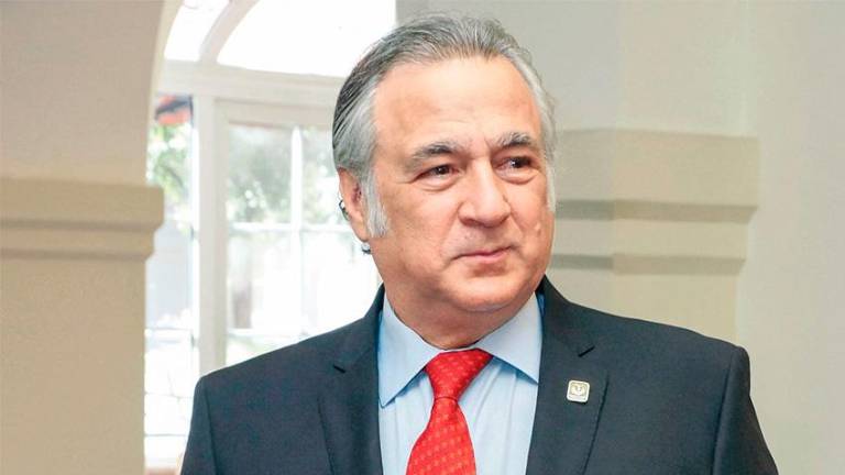 El Secretario de Turismo Miguel Torruco es investigado por la Secretaría de la Función Pública por omisiones en su declaración.