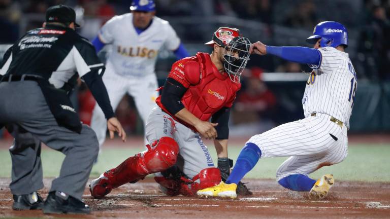 Venados de Mazatlán no pudo contener a Charros de Jalisco en la doble cartelera de este lunes.