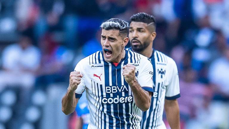 Germán Berterame festeja uno de sus goles.