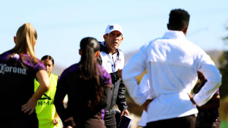 Roberto Pérez afirma que el ganar siempre dará más tranquilidad para trabajar de cara a lo que viene para Mazatlán FC Femenil.