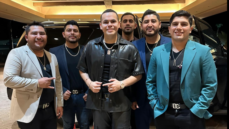 Enigma Norteño.