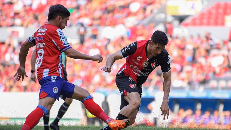El bicampeón agoniza.