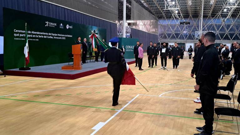 La entrega de la bandera de México se celebró en el CNAR de la Conade, en la Ciudad de México.