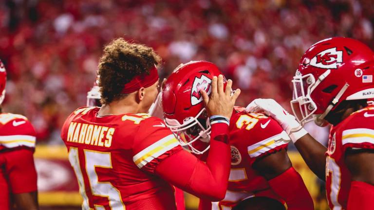 Kansas City Chiefs gana a Chargers.
