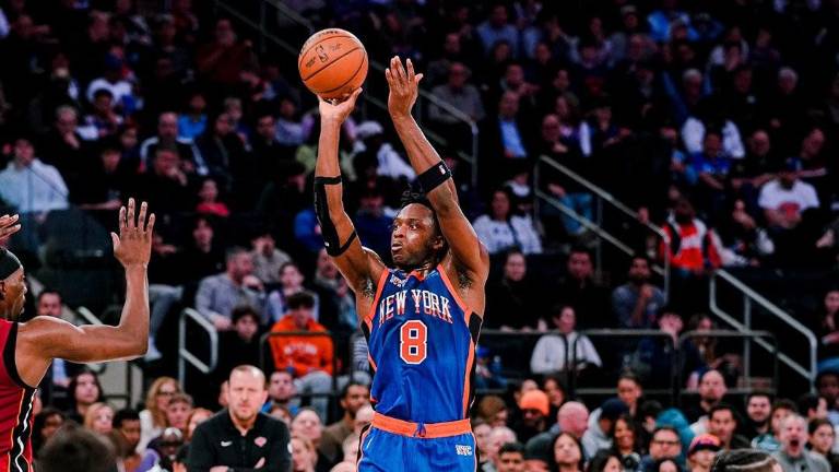 Knicks gana su sexto partido al hilo.