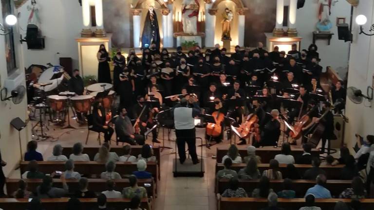 En el templo de Nuestra Señora de San Juan de los Lagos, de la Colonia Libertad se presentará el coro el lunes 9 de mayo con motivo del Día de las Madres.