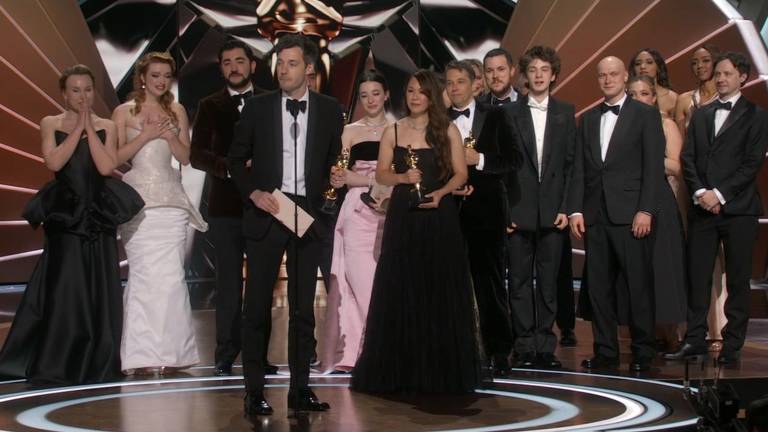 Anora triunfa en los Premios Óscar con cinco estatuillas.