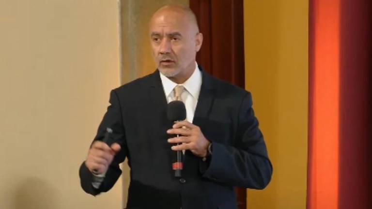 El Secretario de Infraestructura, Comunicaciones y Transportes, Jesús Antonio Esteva Medina.