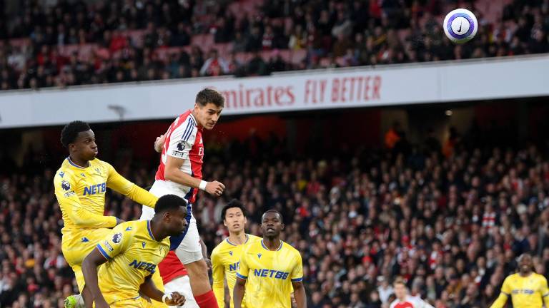 Arsenal y Crystal Palace igualan 2-2.
