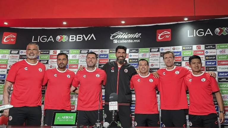 Xolos apuesta por talento sinaloense en su banquillo