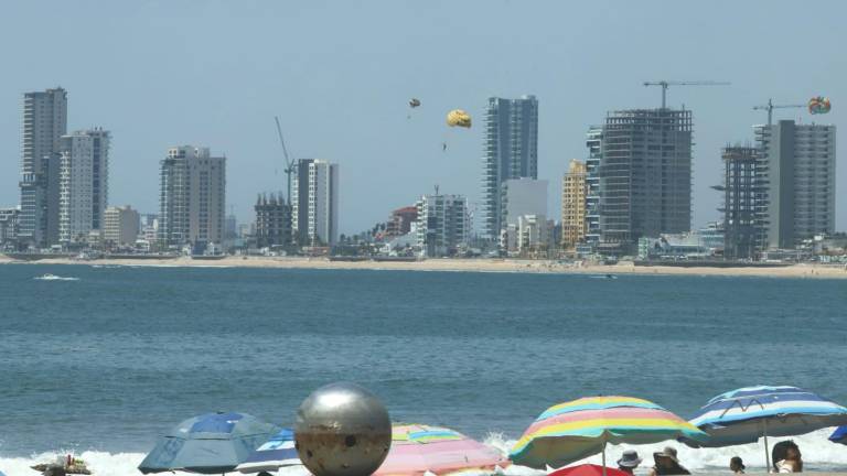 Desarrolladores inmobiliarios aseguran que Mazatlán sigue en crecimiento, con alta demanda de compradores nacionales y extranjeros.