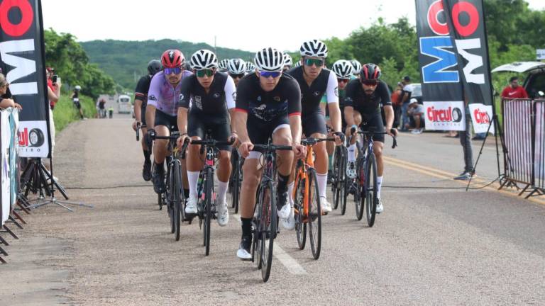 Alrededor de dos centenares de ciclistas se dieron cita en el evento.