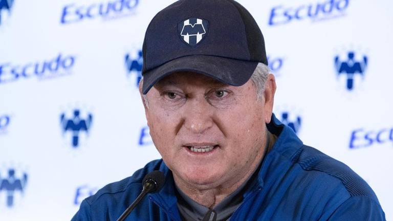 Víctor Manuel Vucetich dice que su equipo no tendrá excesos de confianza.