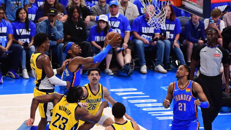 El Thunder iguala la serie.