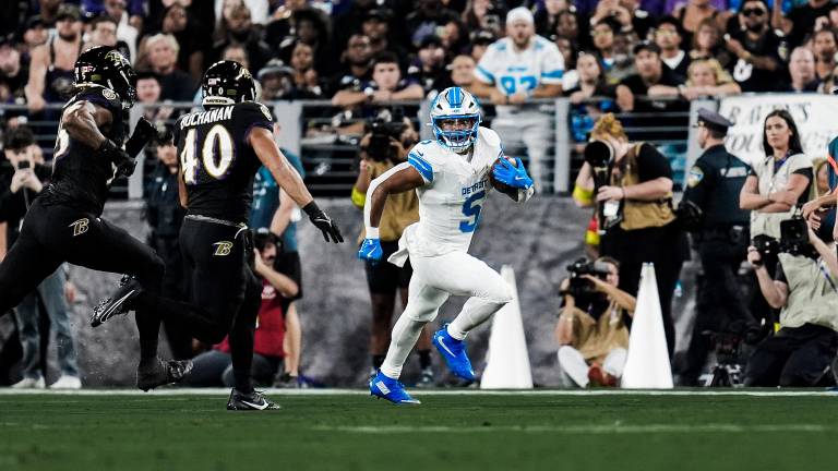 Los Lions lograron presionar lo suficiente para quedarse con la victoria en casa de los Ravens.