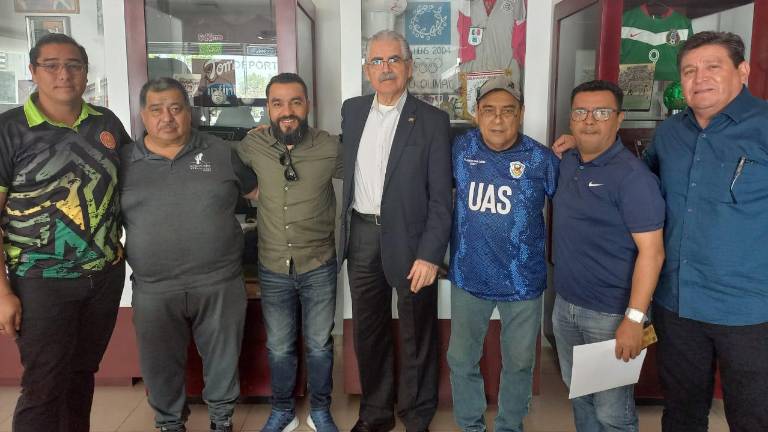 Todo se encuentra listo para que el balón ruede en la categoría veteranos.