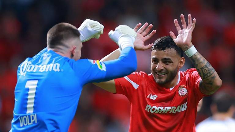 Alexis Vega fue el autor de uno de los goles del Toluca sobre Pumas.