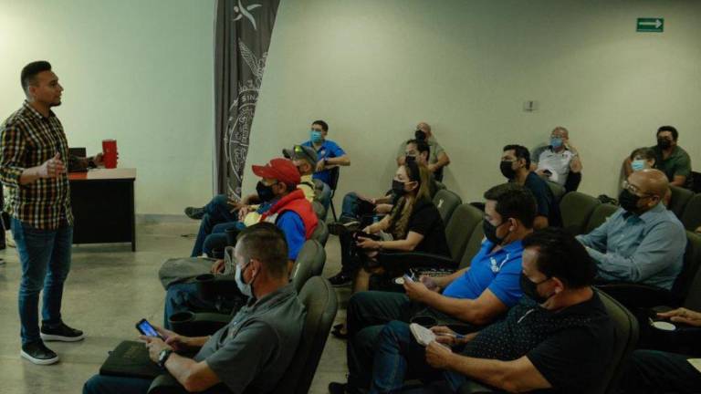 El titular del Instituto Sinaloense de Cultura Física y el Deporte (ISDE), Julio César Cascajares Ramírez, exhortó a los dirigentes a trabajar en equipo y empujar como un solo motor.