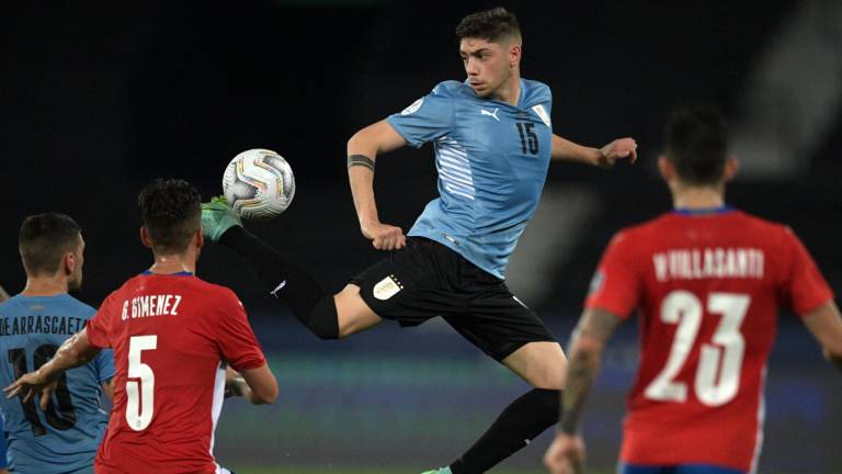 Uruguay hizo lo necesario para avanzar como segundo lugar de grupo en la Copa América.