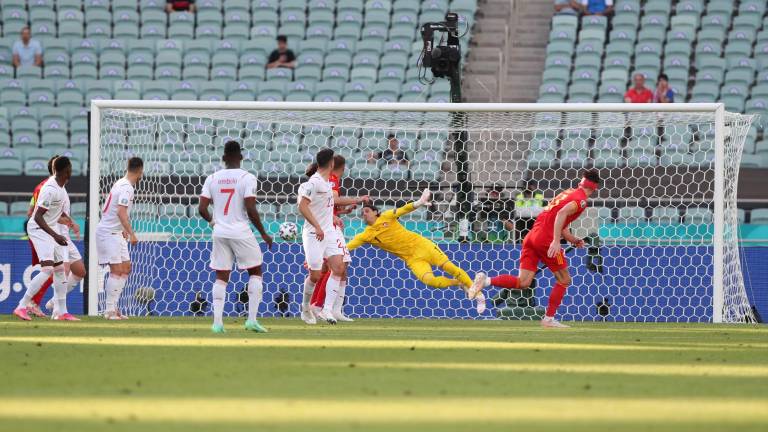 Suiza y Gales repartieron puntos entre sí en el primer juego del sábado en la Eurocopa.