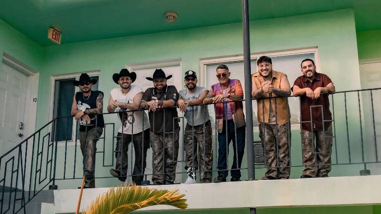 Alejandro Sanz lanza colaboración con Grupo Frontera.