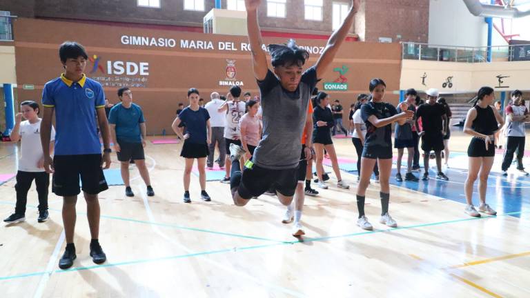 Los deportistas culiacanenses acudieron a la evaluación.