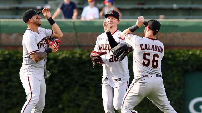 Daulton Varsho da jonrón y eleva a D-backs en Chicago