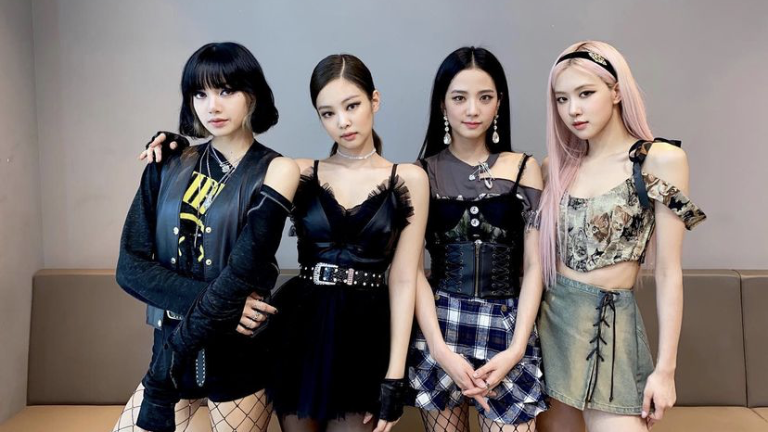 La popular banda de K-pop estrena tráiler oficial de Blackpink, The Movie.