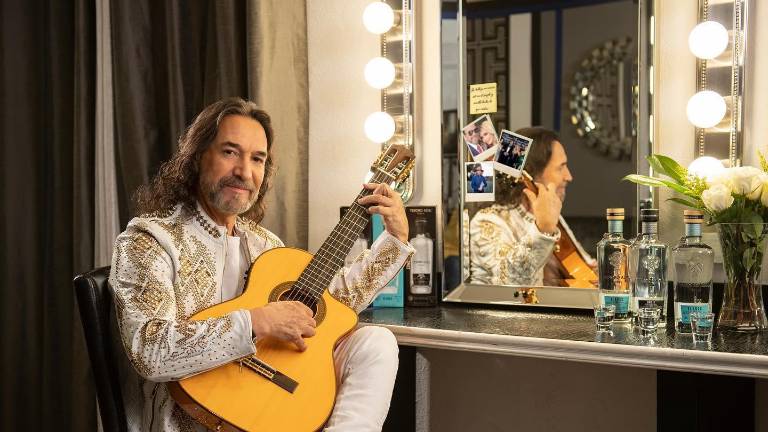 Marco Antonio Solís.