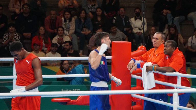 Marco Verde derrota por contundencia a su adversario.