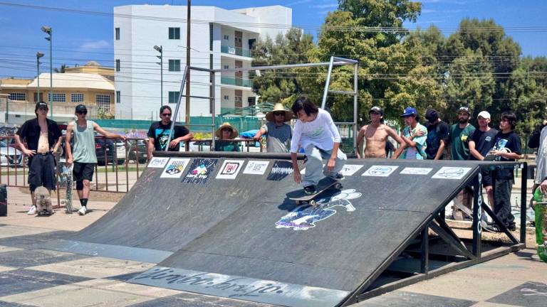 Patinadores de Jalisco, Ciudad de México, Querétaro, Aguascalientes y Sinaloa participan en la justa.