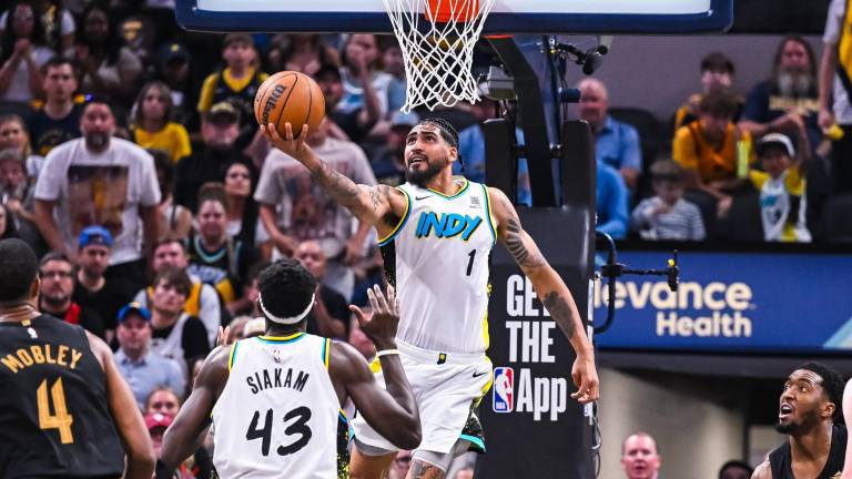 Obi Toppin logró 20 puntos para los Pacers.
