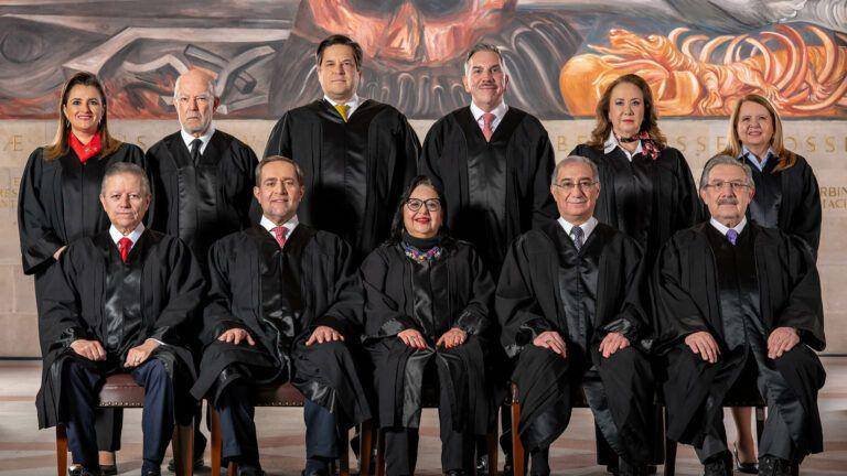 Los tres Poderes de la Unión publicaron los listados de quienes aspiran a ser ministros, magistrados y jueces.