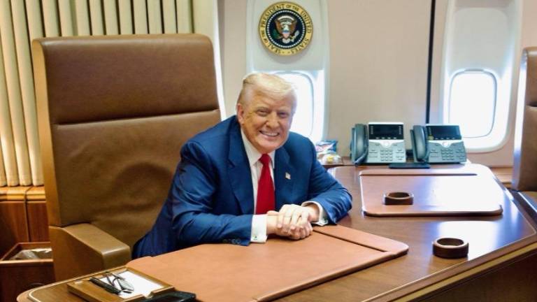 Trump dijo que probablemente implementaría un arancel generalizado de entre el 15 y el 20 por ciento a las importaciones a Estados Unidos.