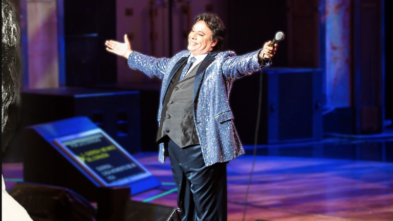 Juan Gabriel.