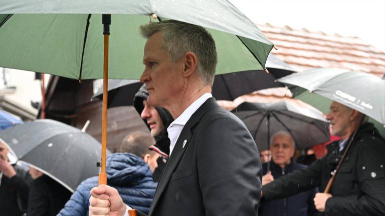 Steve Kerr estuvo presente en el funeral de Dejan Milojević, quien fue su asistente en los Golden State Warriors.