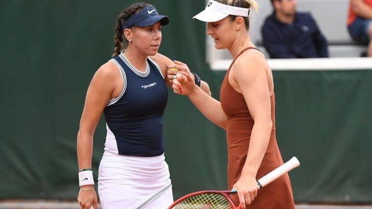 Giuliana Olmos y Gabriela Dabrowski se quedan en la tercera ronda.