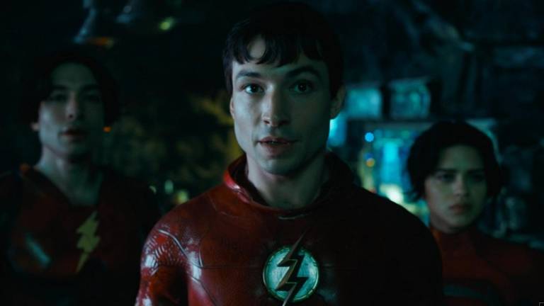 Ezra Miller revela la identidad del villano real de la película ‘The Flash’.