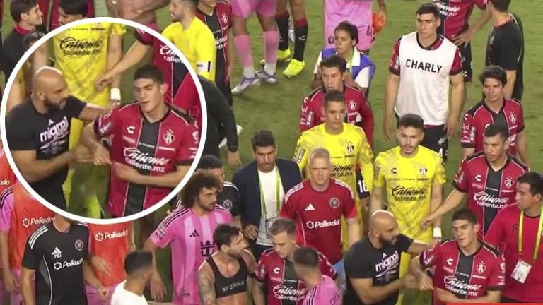 Yassine Cheuko entró en contacto directo con jugadores de Atlas.