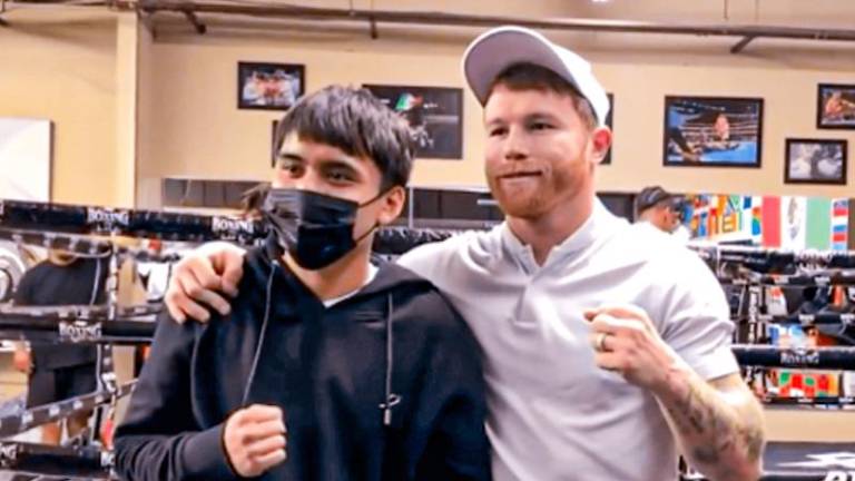 Emmanuel Pacquiao Jr. y Saúl “Canelo” Álvarez.