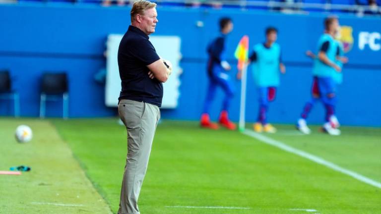Ronald Koeman está en la cuerda floja.