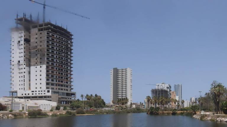 Integrantes de los colegios de Ingenieros y Arquitectos señalaron que la infraestructura en Mazatlán se encuentra rebasada.