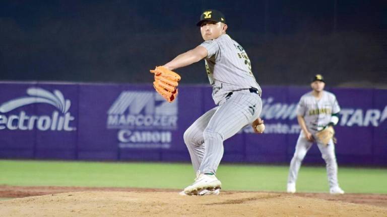 Jonatan Bernal ya lanzó sus primera entradas con los Leones de Yucatán en la LMB.