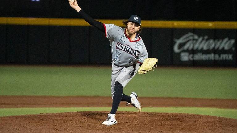 Nolan Kingham está dejando estadísticas efectivas con Sultanes de Monterrey en el verano.